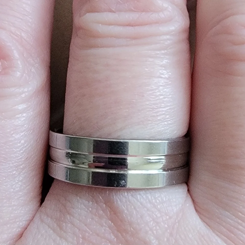 NEW Titanuim Steel Mens Ring.